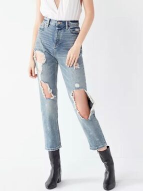 BDG UO Womens Cinder Light Blue High Rise Ripped Straight Narrow Jeans Size 27